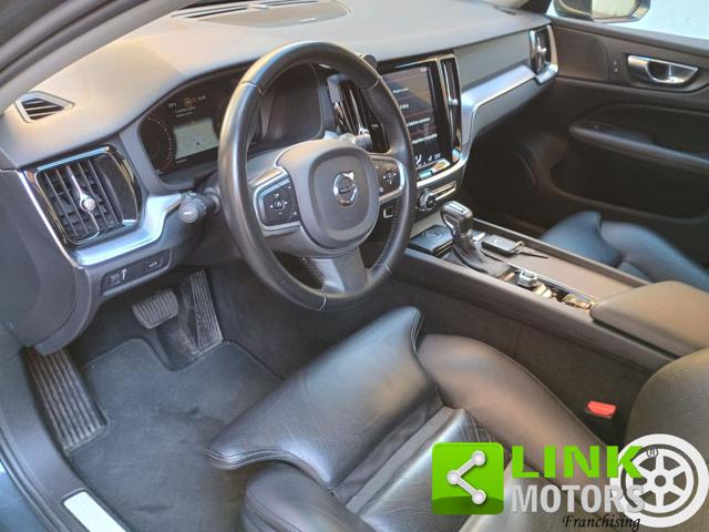 VOLVO V60 usata, con Luci diurne