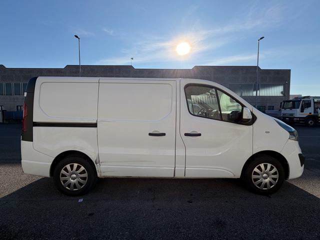 OPEL Vivaro usata, con Controllo trazione