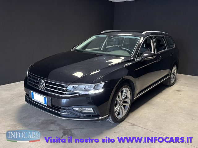 VOLKSWAGEN Passat Variant usata, con Airbag laterali