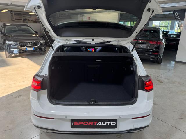 VOLKSWAGEN Golf usata, con Park Distance Control