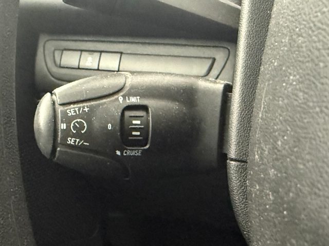 PEUGEOT 208 usata 13