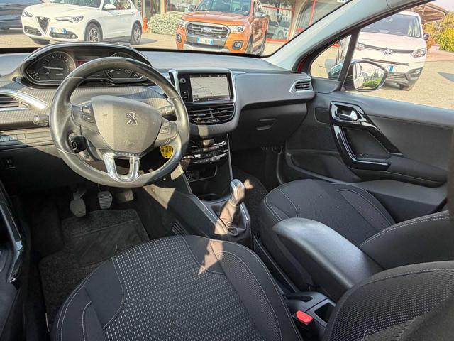PEUGEOT 208 usata, con Fendinebbia