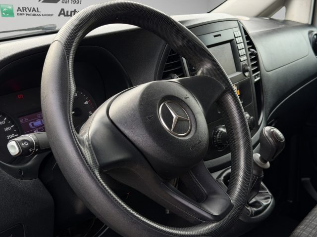 MERCEDES-BENZ Vito usata 10