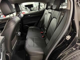 ALFA ROMEO Stelvio usata, con Sensori di parcheggio posteriori