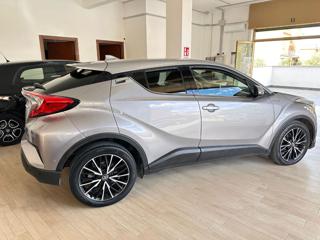 TOYOTA C-HR usata, con Alzacristalli elettrici
