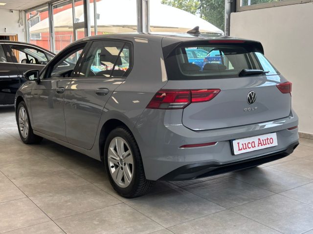 VOLKSWAGEN Golf usata, con Autoradio