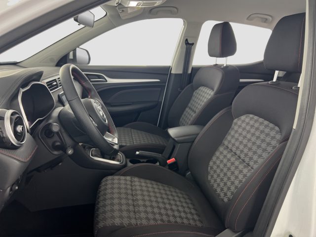 MG ZS usata 8