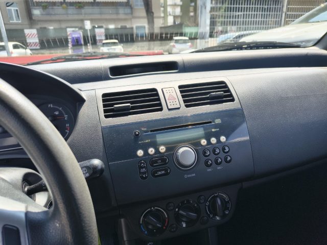SUZUKI Swift usata, con Chiusura centralizzata