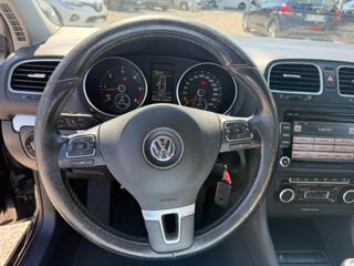 VOLKSWAGEN Golf usata, con Autoradio