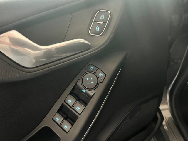FORD Fiesta usata, con Chiusura centralizzata