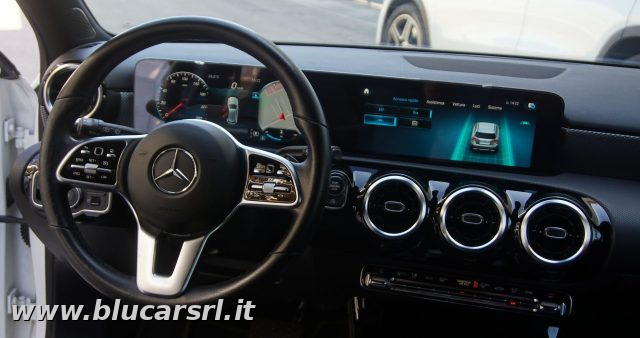 MERCEDES-BENZ A 200 usata, con Cerchi in lega