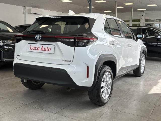 TOYOTA Yaris Cross usata, con Autoradio