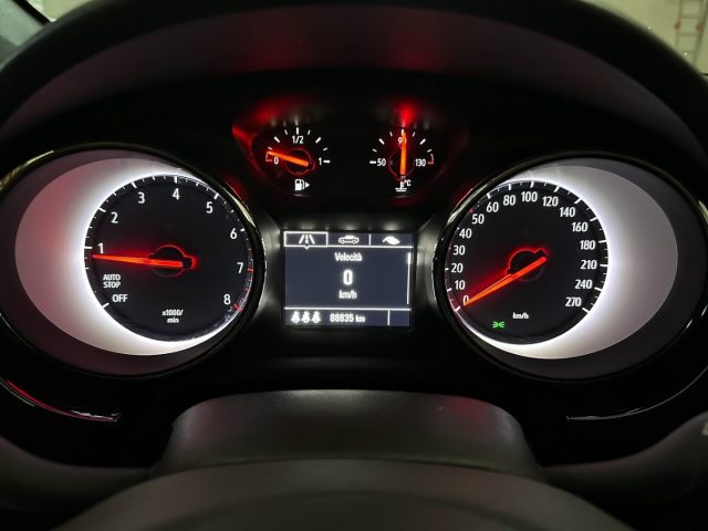 OPEL Astra usata, con Fendinebbia