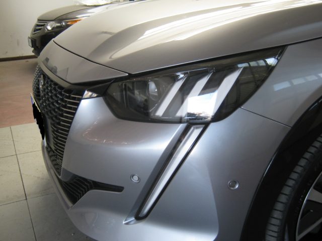 PEUGEOT 208 usata, con Bluetooth