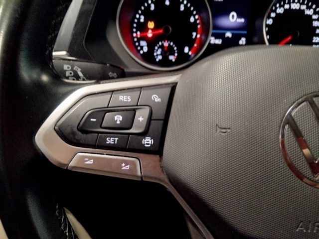 VOLKSWAGEN Tiguan usata, con Sensori di parcheggio posteriori