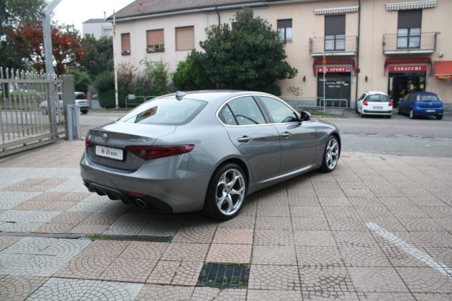 ALFA ROMEO Giulia usata, con Autoradio