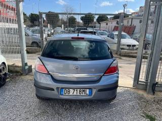 OPEL Astra usata, con Airbag Passeggero