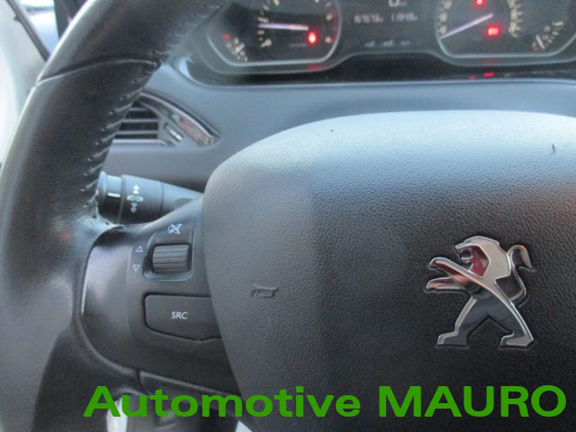 PEUGEOT 208 usata, con ESP