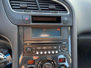 PEUGEOT 5008 usata, con Controllo automatico clima