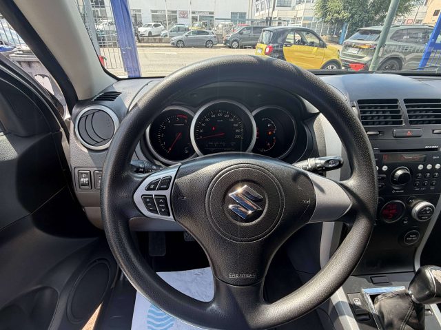 SUZUKI Grand Vitara usata, con Lettore CD