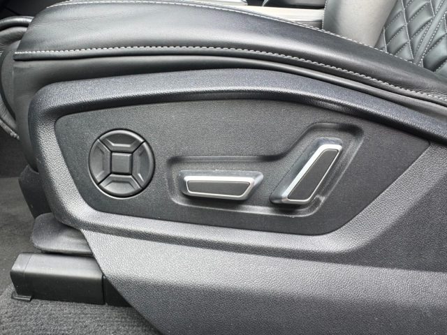 AUDI Q8 usata, con Regolazione elettrica sedili