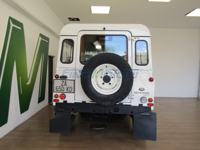 LAND ROVER Defender usata 12