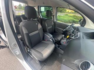 RENAULT Kangoo usata, con Vetri oscurati