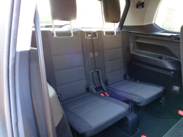 VOLKSWAGEN Touran usata, con Cronologia tagliandi