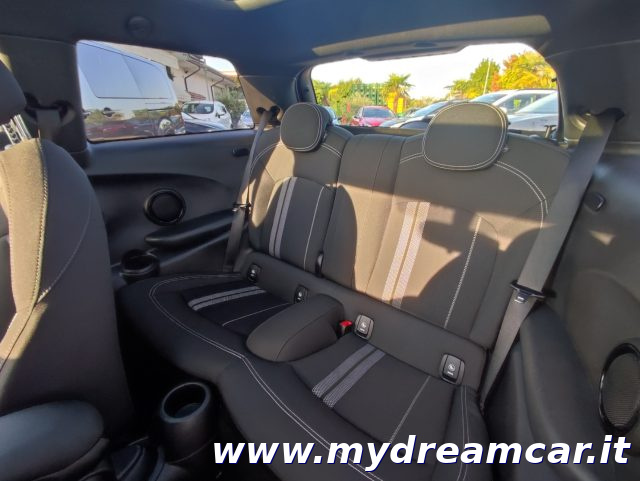 MINI Cooper D usata, con Sensori di parcheggio posteriori