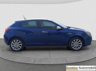 ALFA ROMEO Giulietta usata, con Climatizzatore