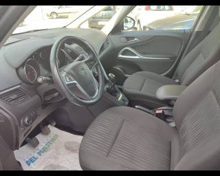 OPEL Zafira Tourer usata, con Bluetooth