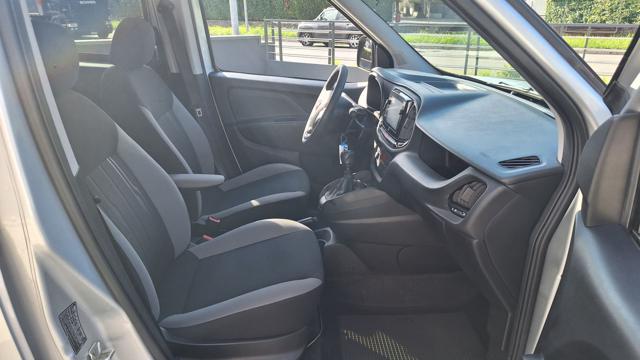 FIAT Doblo usata, con Sedile posteriore sdoppiato