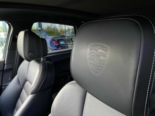 PORSCHE Macan usata, con Luci diurne LED