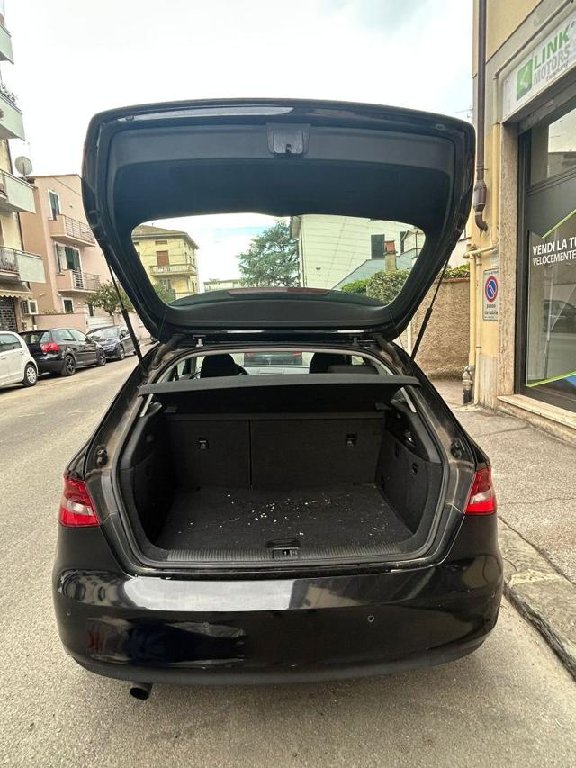 AUDI A3 usata, con Specchietti laterali elettrici