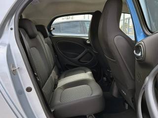 SMART ForFour usata, con Bluetooth