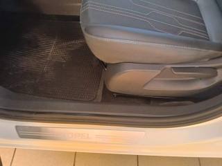 OPEL Corsa usata, con Airbag testa