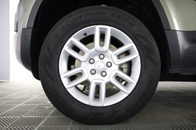 LAND ROVER Defender usata 13