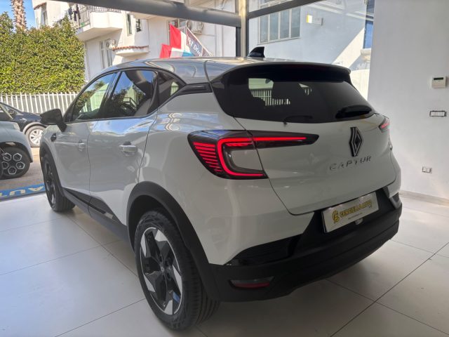RENAULT Captur usata, con Fari LED