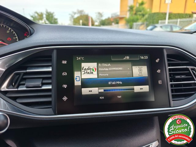 PEUGEOT 308 usata, con Controllo automatico clima