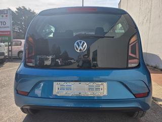 VOLKSWAGEN up! usata, con Autoradio