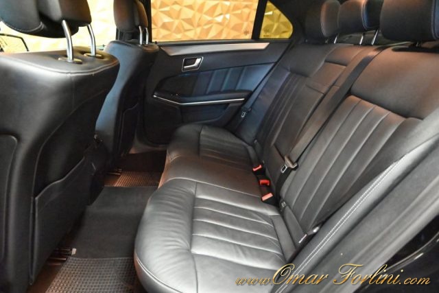 MERCEDES-BENZ E 300 usata 137