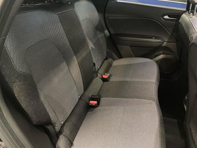 RENAULT Captur usata, con Sistema di navigazione