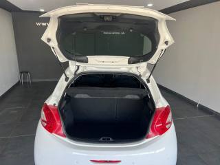 PEUGEOT 208 usata, con Climatizzatore