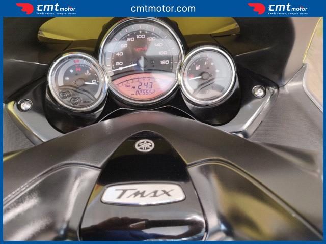 YAMAHA T-Max 500 usata 4