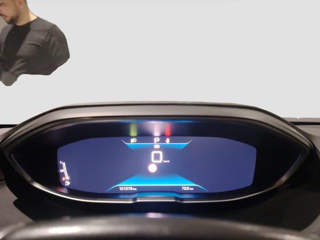 PEUGEOT 3008 usata 10