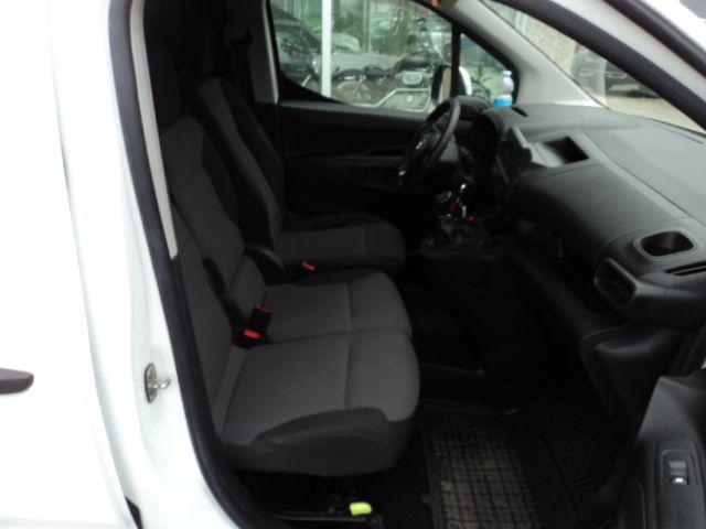 OPEL Combo usata, con Climatizzatore