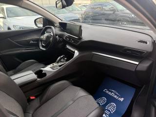 PEUGEOT 5008 usata, con Cerchi in lega
