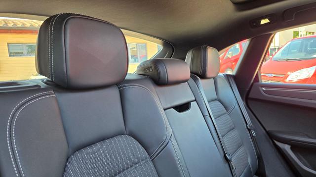 PORSCHE Macan usata, con ESP
