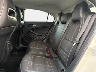 MERCEDES-BENZ A 180 usata, con Fendinebbia