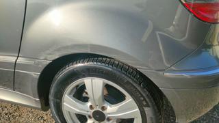 MERCEDES-BENZ B 180 usata, con Cronologia tagliandi